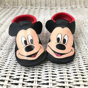 Mouse kids Moccs with rubber soles